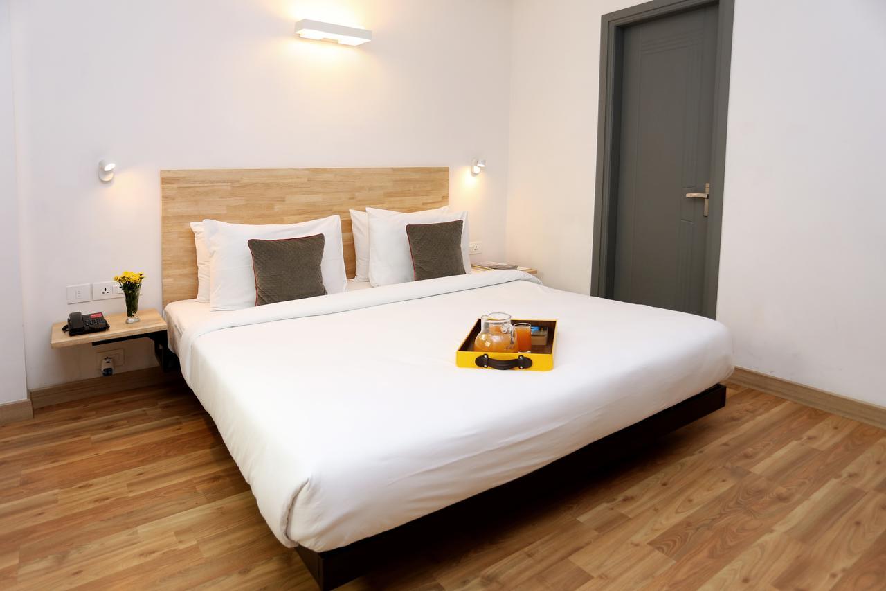 Oyo Townhouse 012 Kaushambi Metro Ghaziabad Hotel Luaran gambar